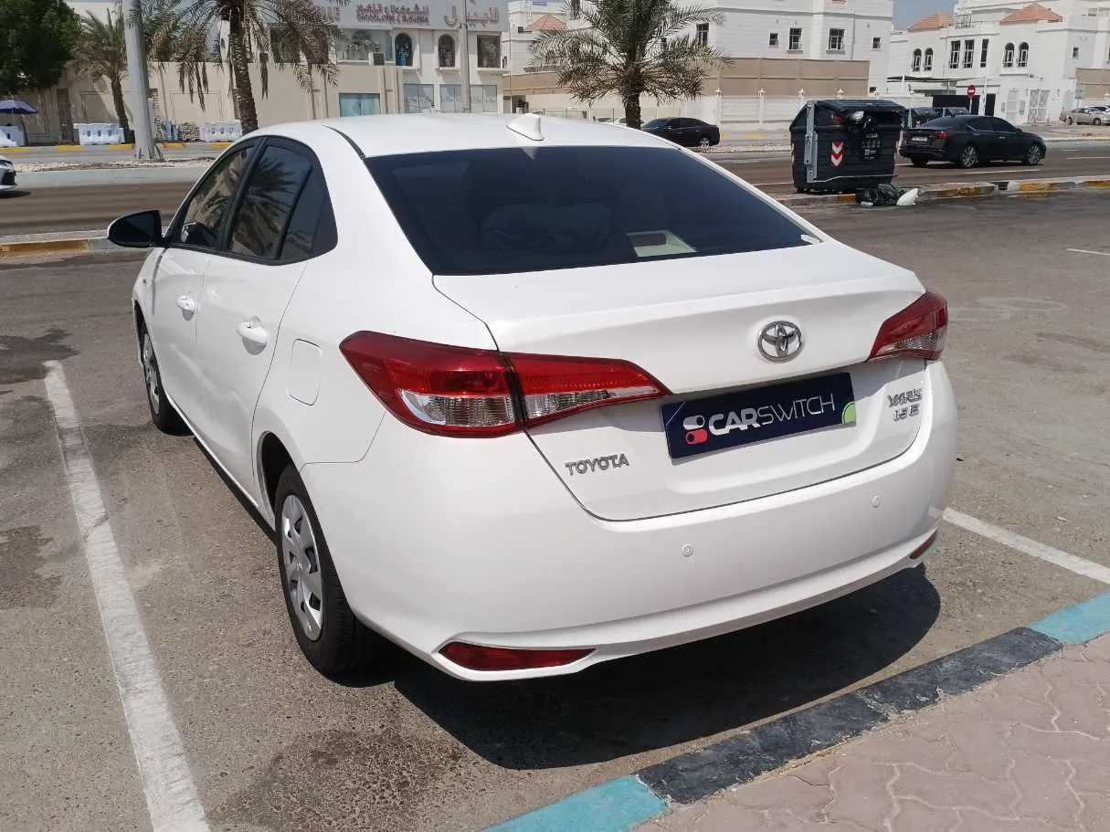 Car image 7
