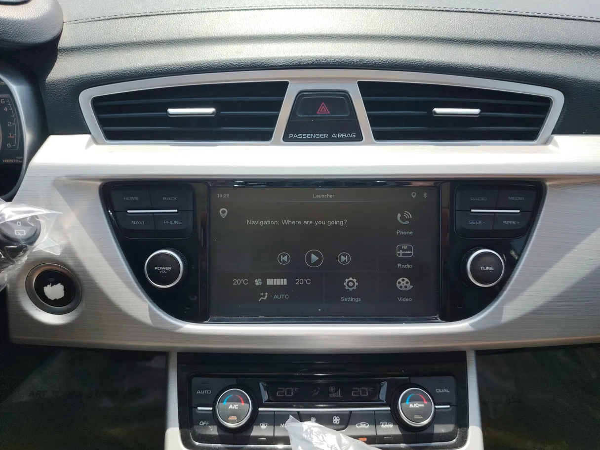 Car image 20