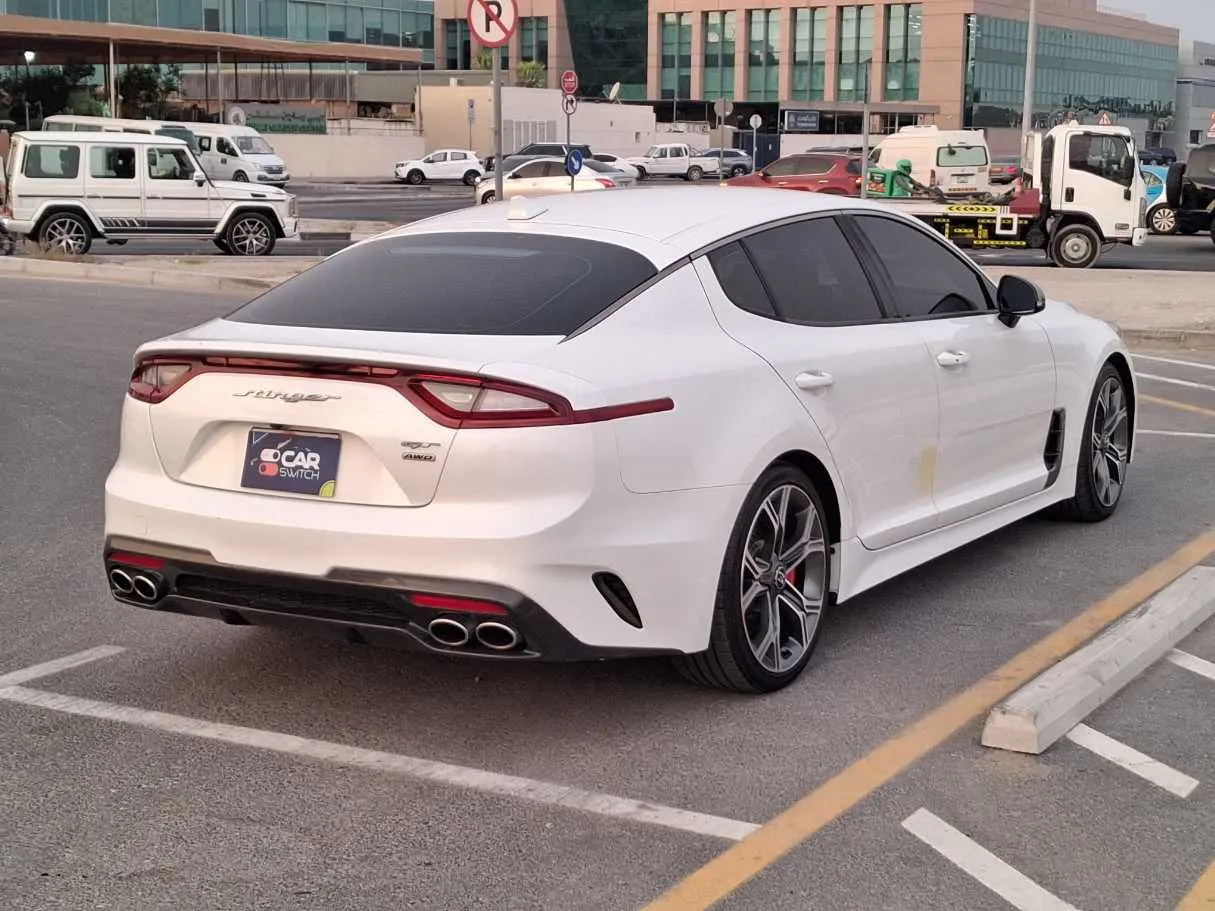 Car image 7