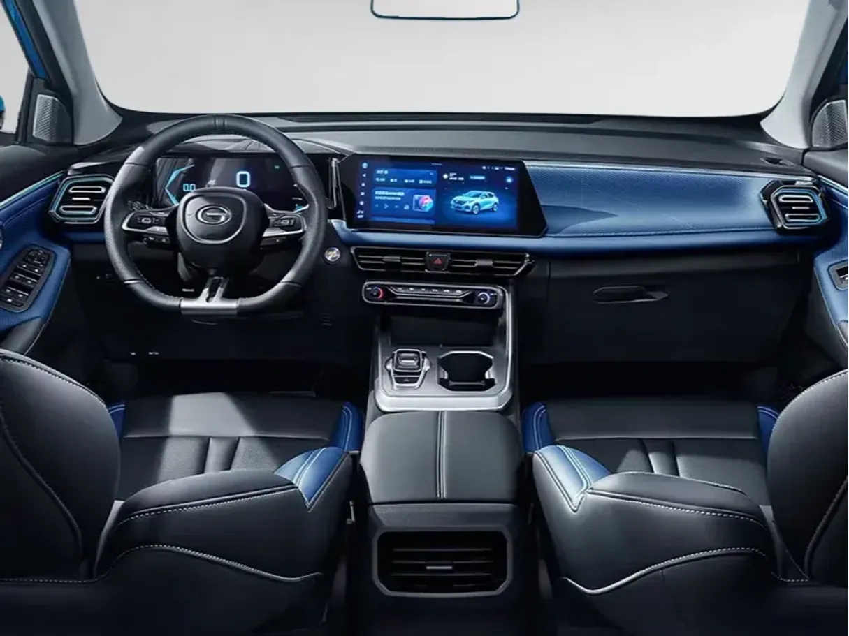 Car image 2