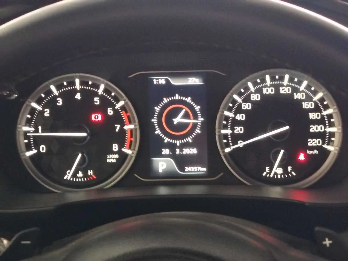 Car image 28