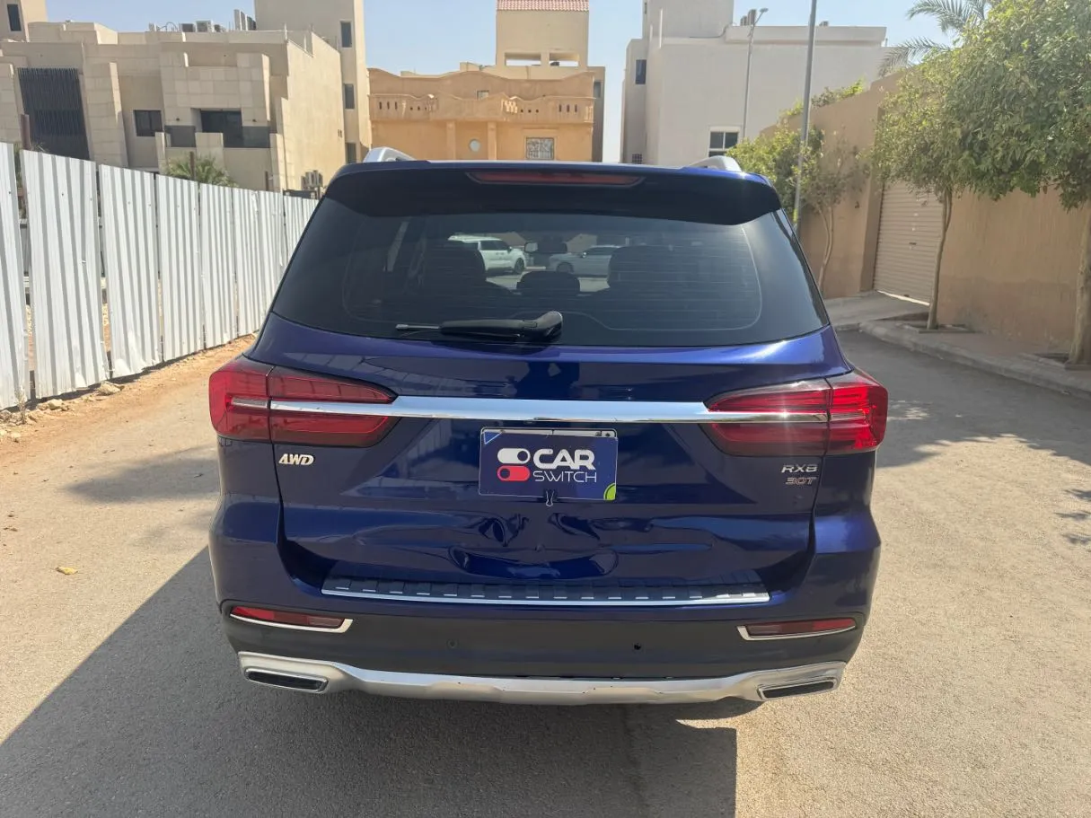 Car image 6
