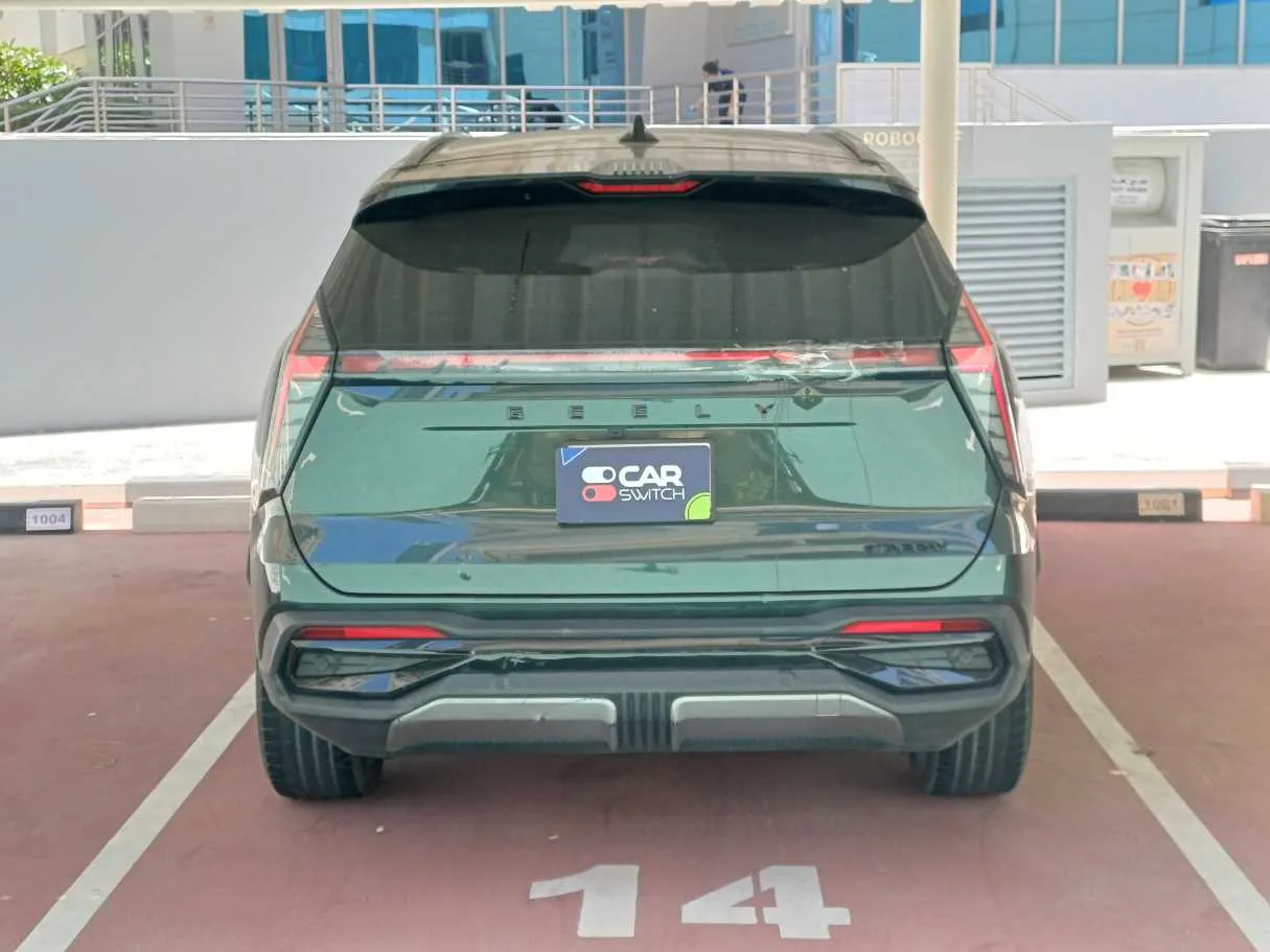 Car image 6