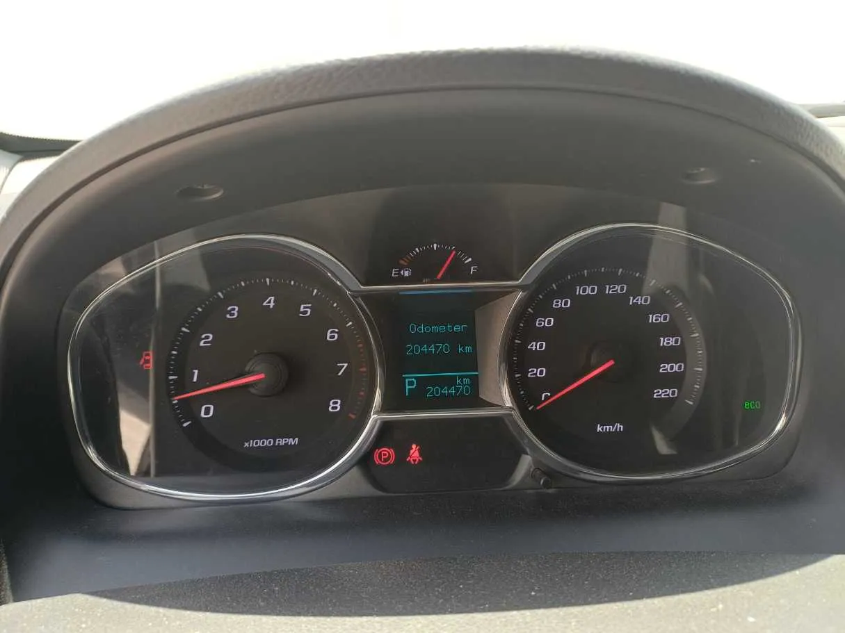 Car image 18