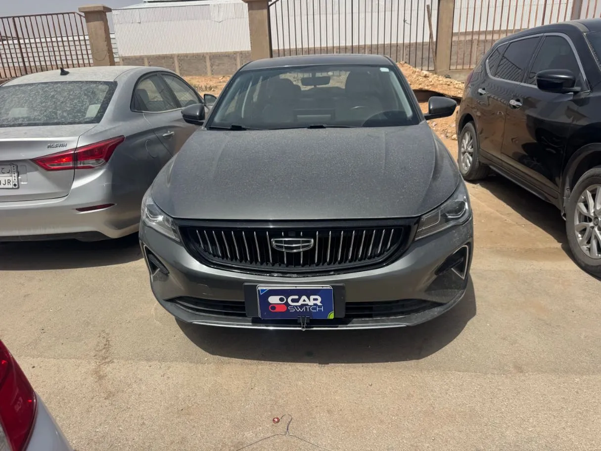 Car image 2