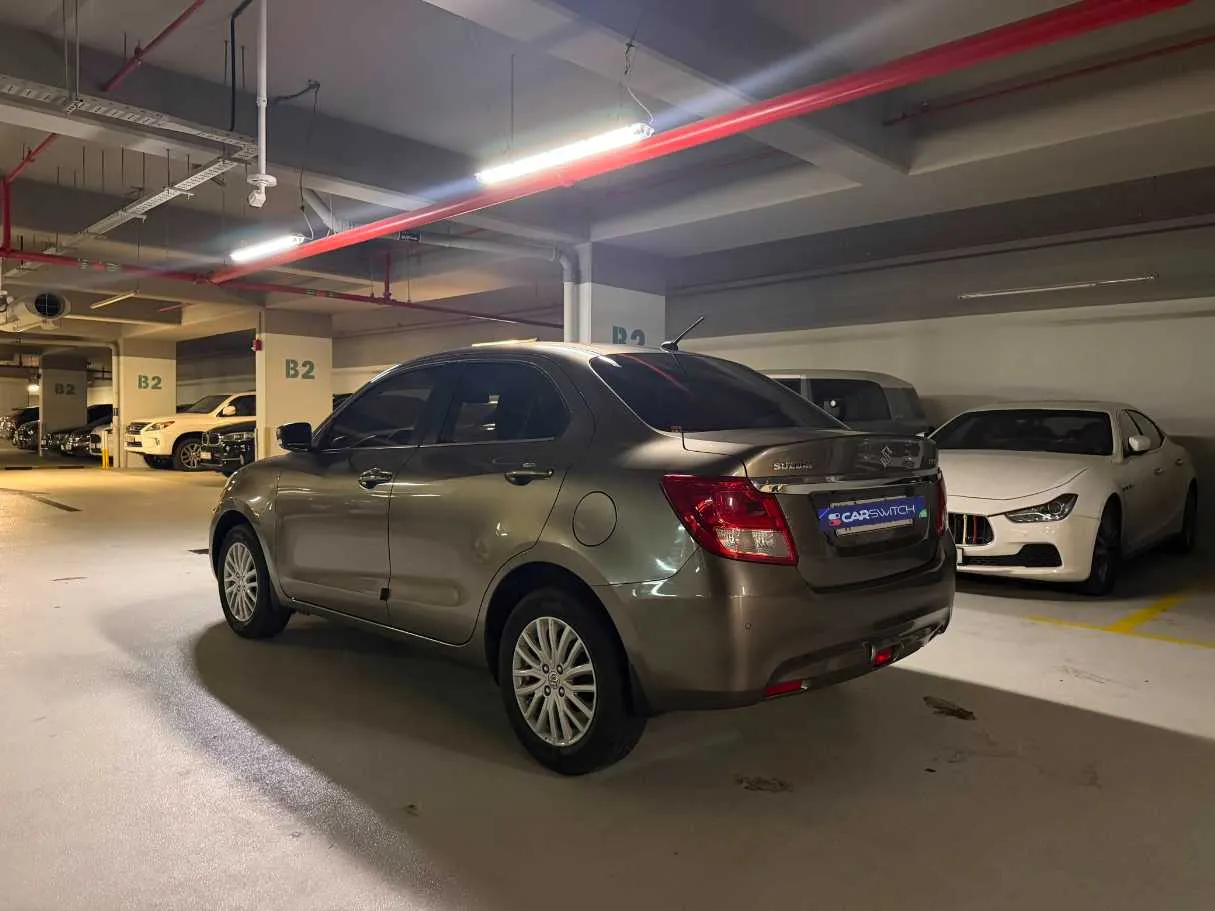Car image 7