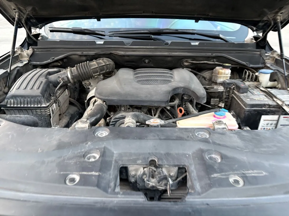 Car image 29