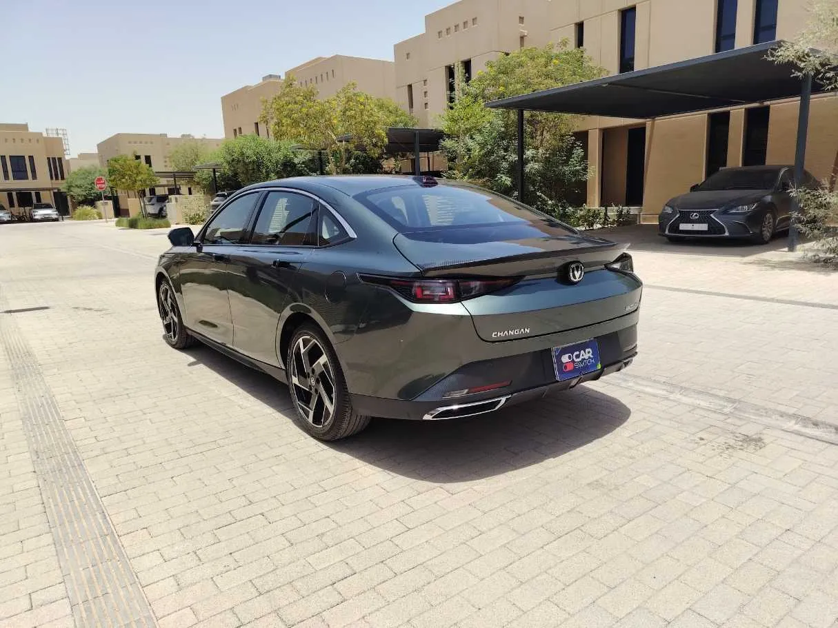 Car image 7
