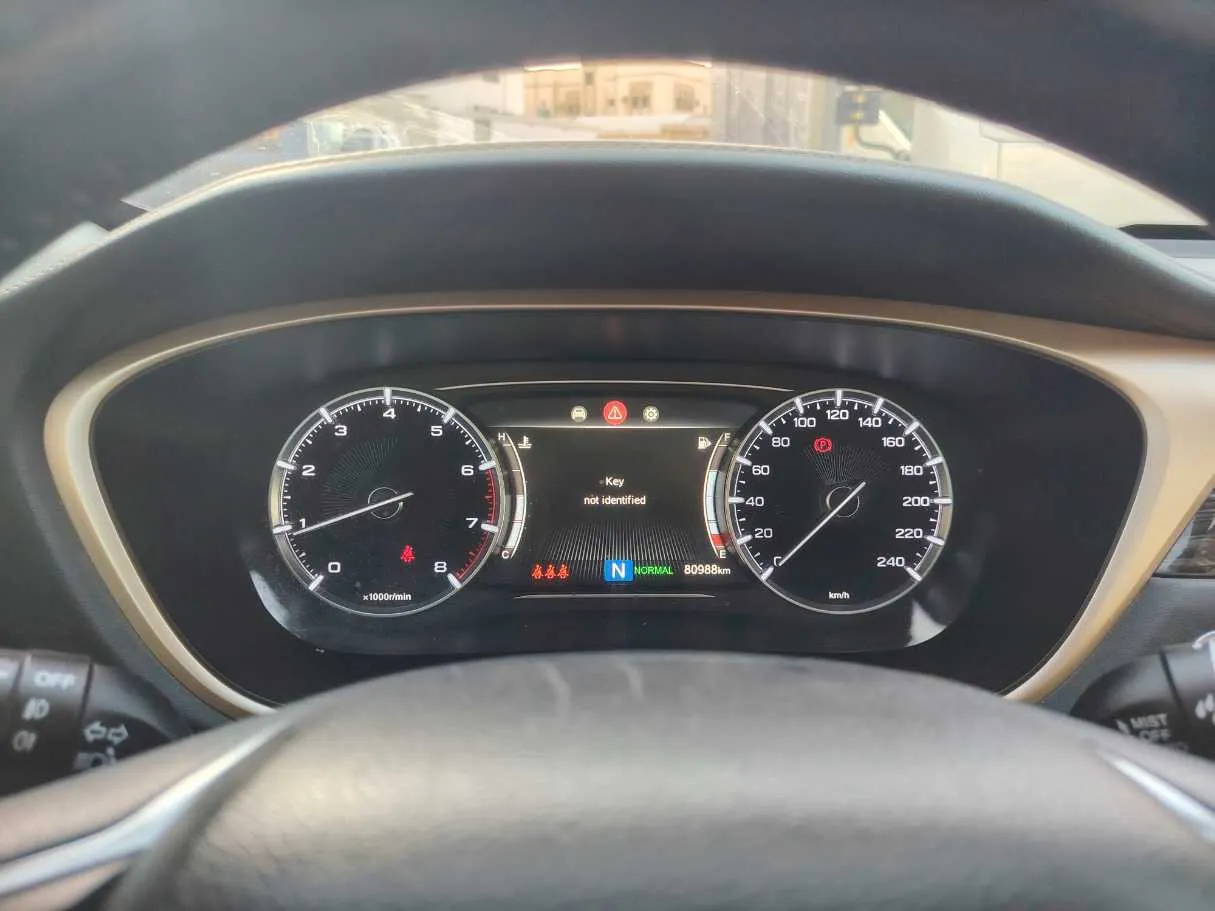 Car image 23