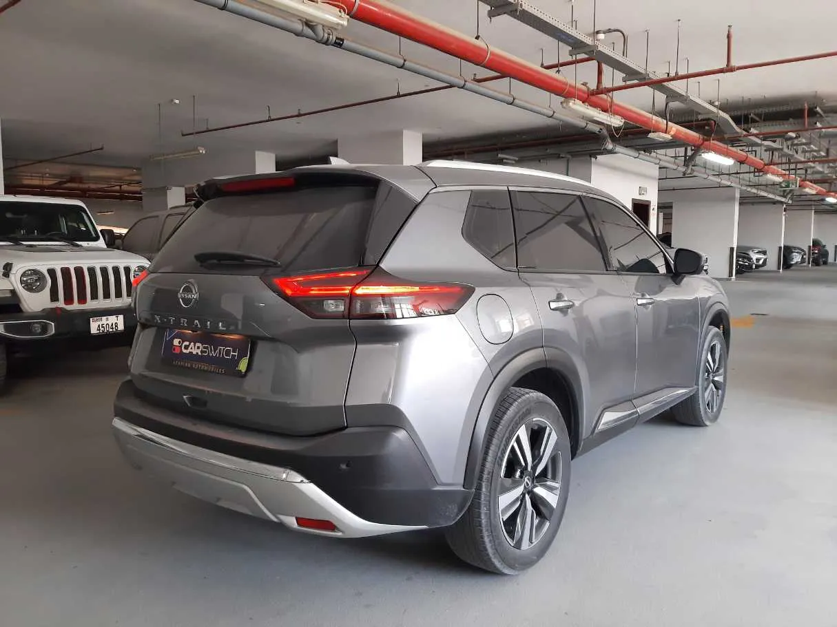 Car image 7