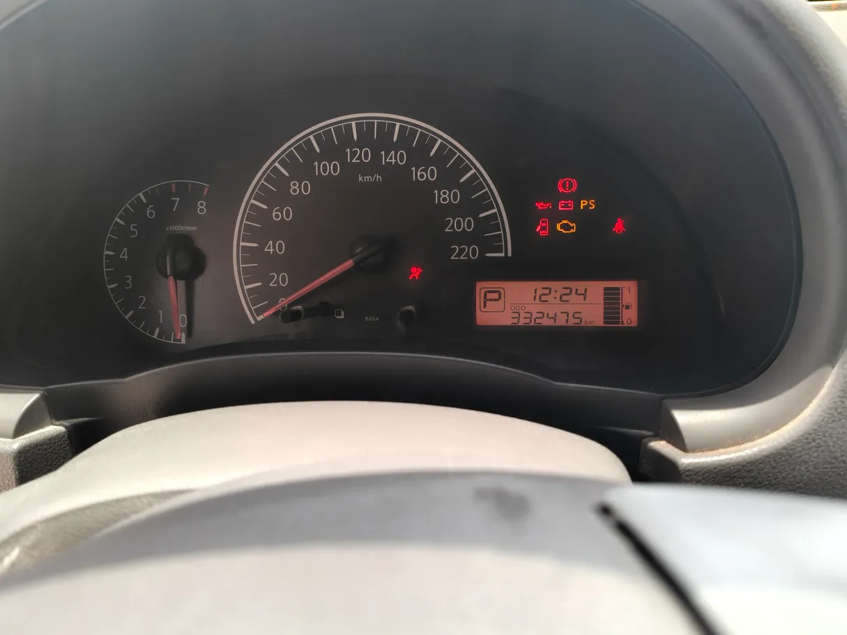 Car image 6