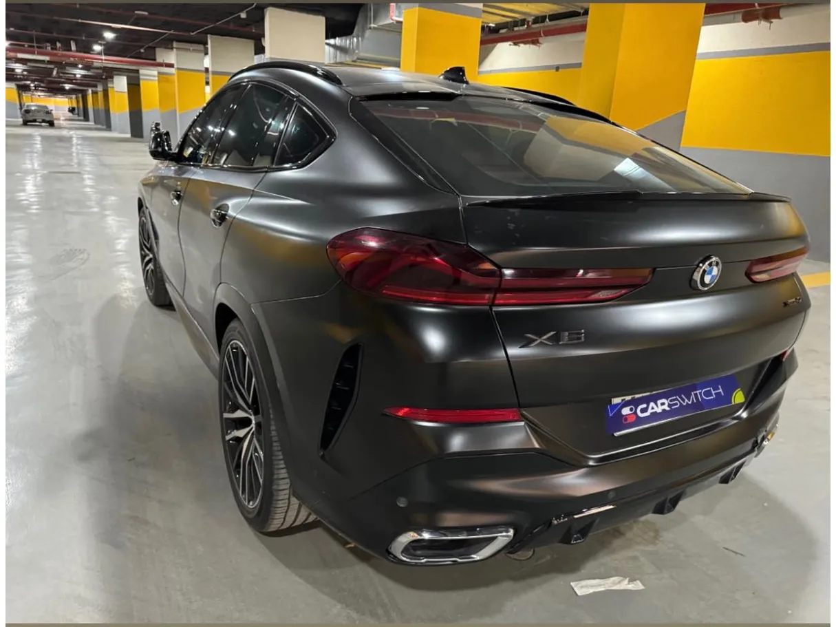 Car image 6