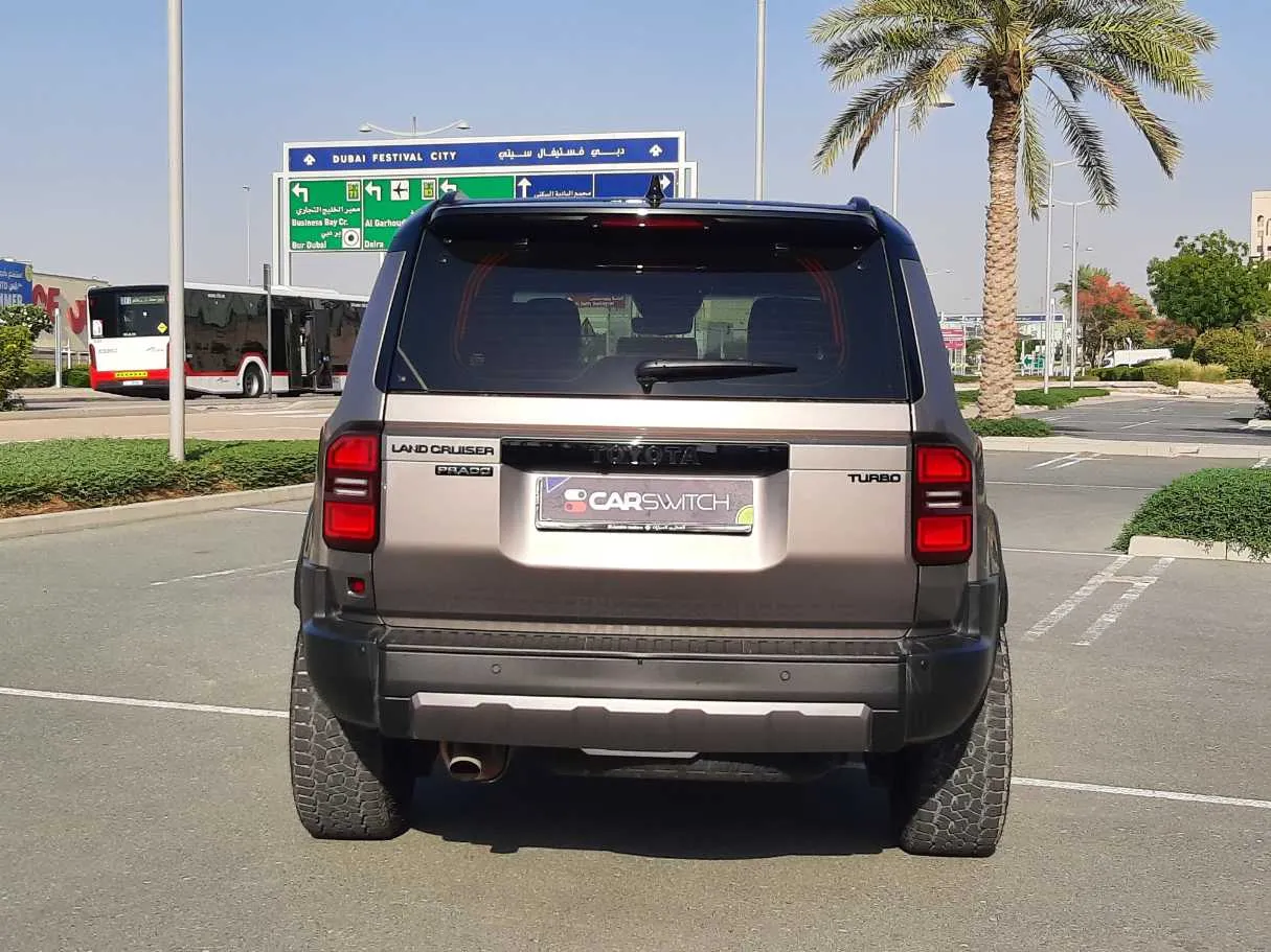 Car image 6