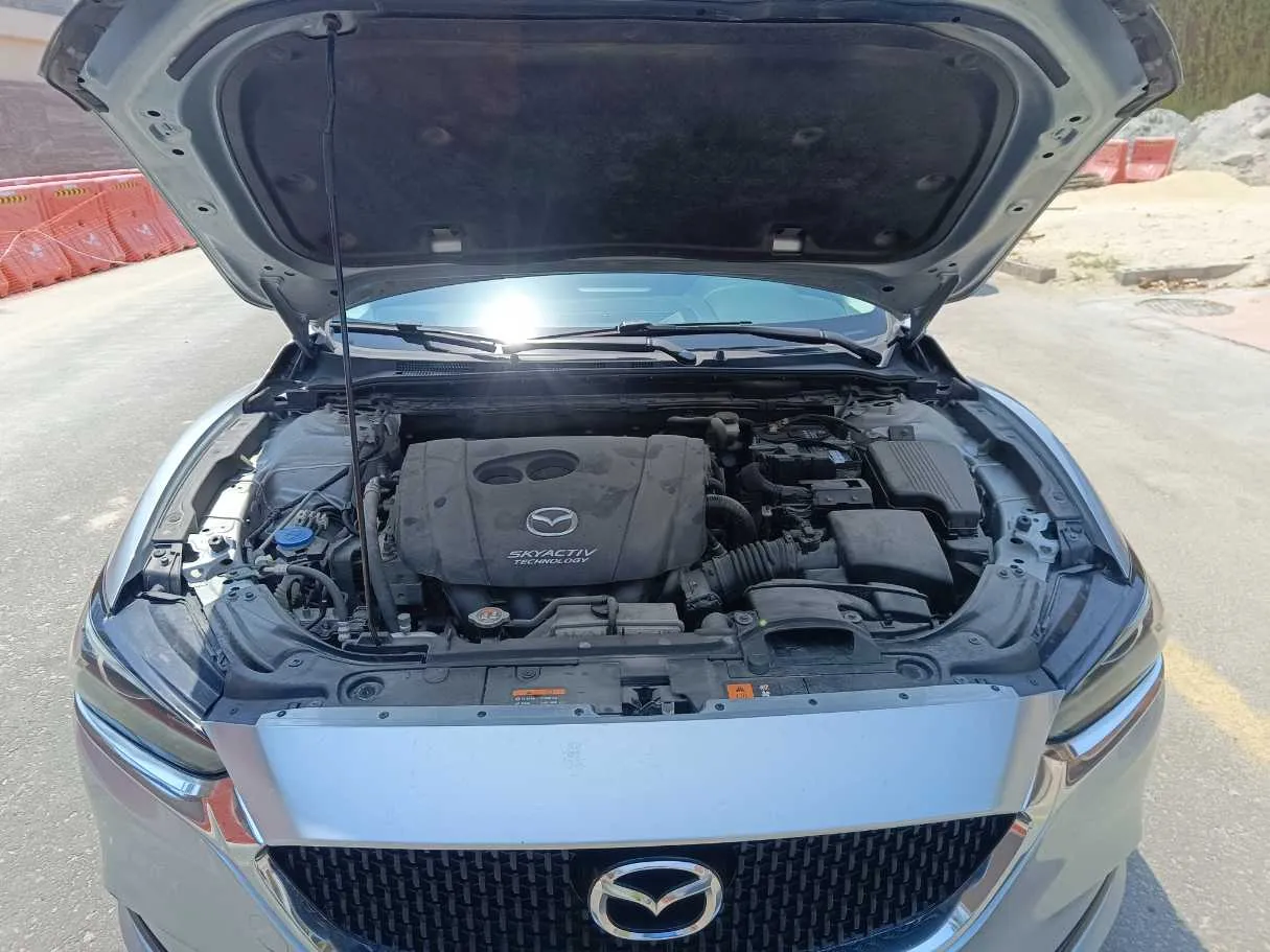 Car image 33