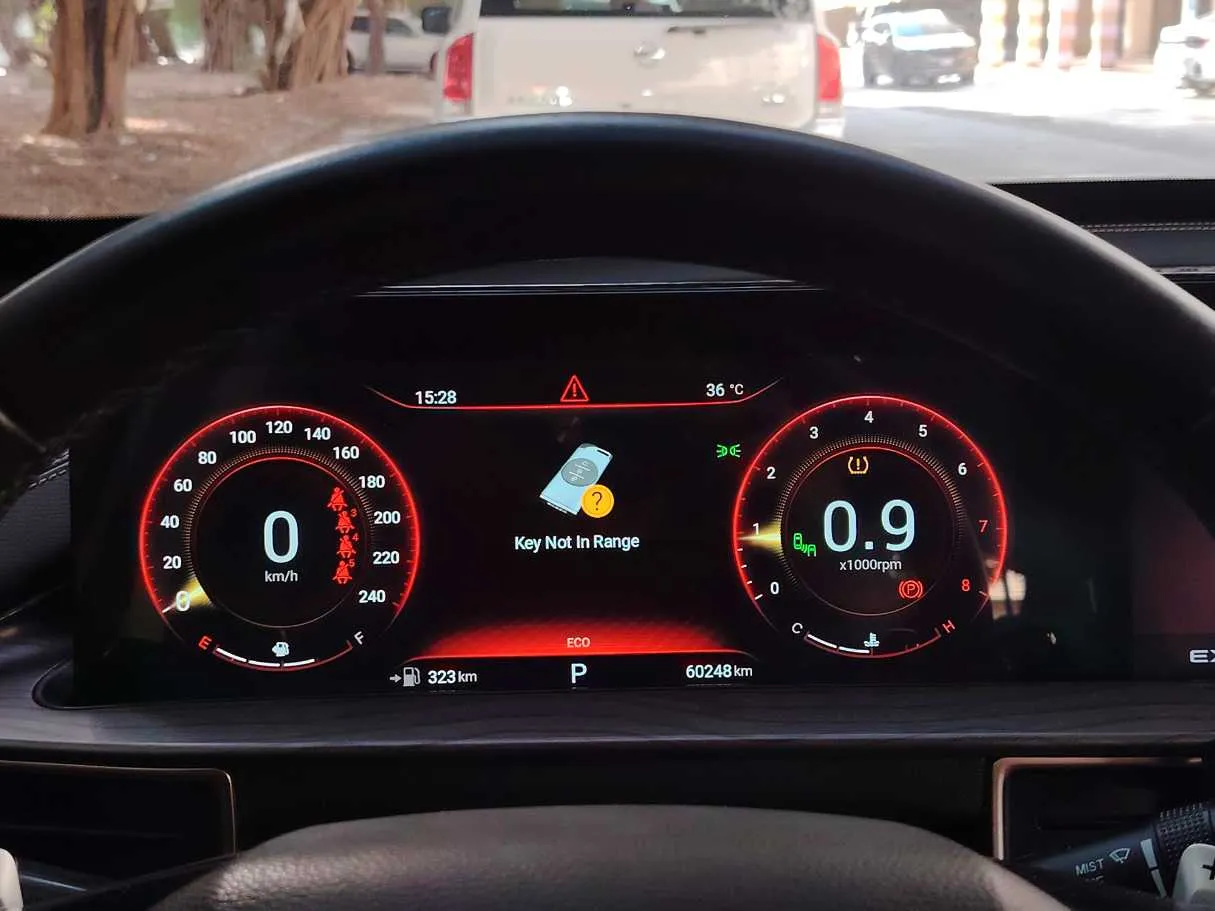 Car image 24