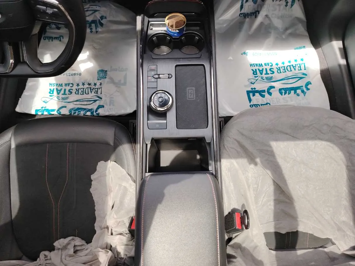 Car image 22