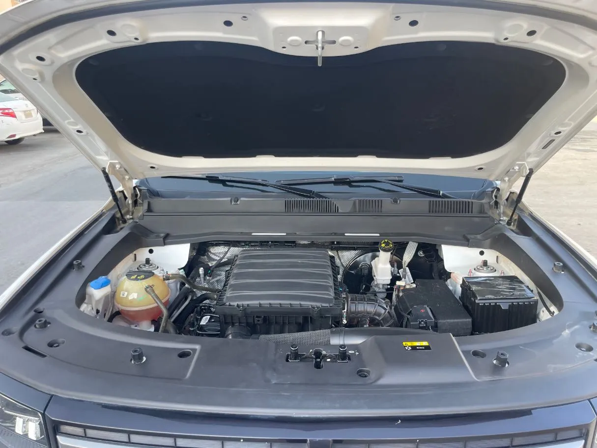 Car image 29
