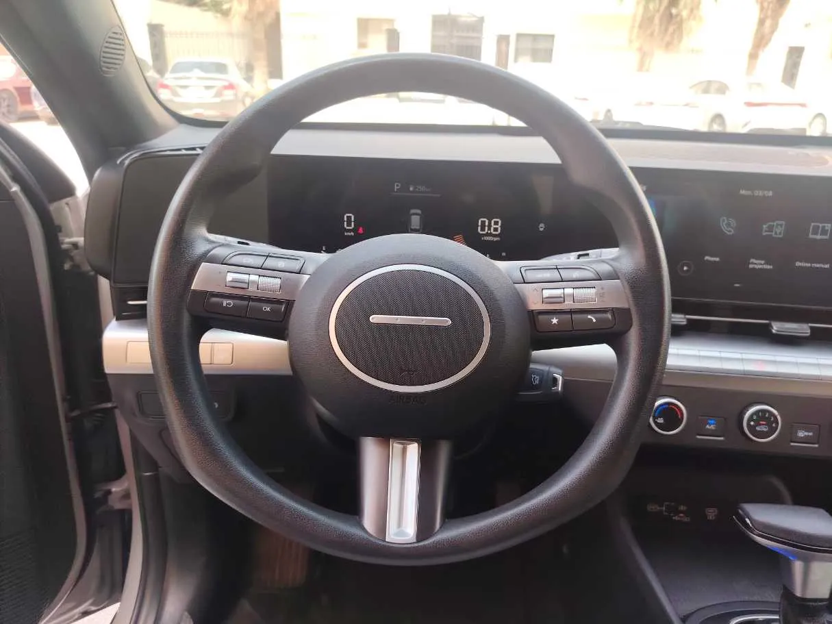 Car image 23