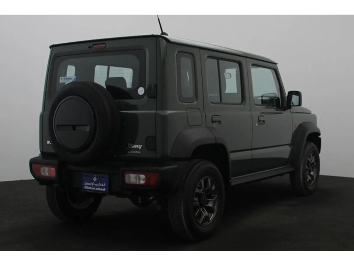 Car image 2