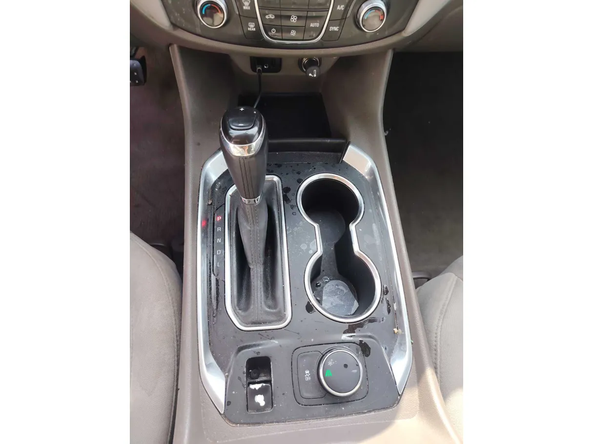Car image 21
