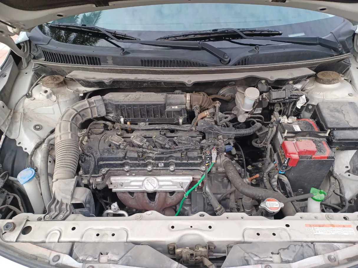 Car image 25