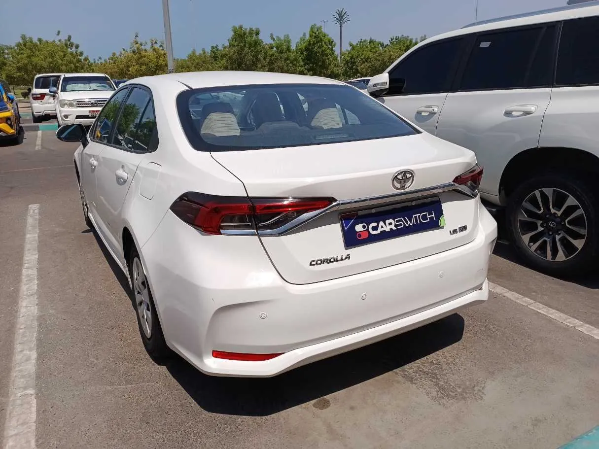 Car image 7