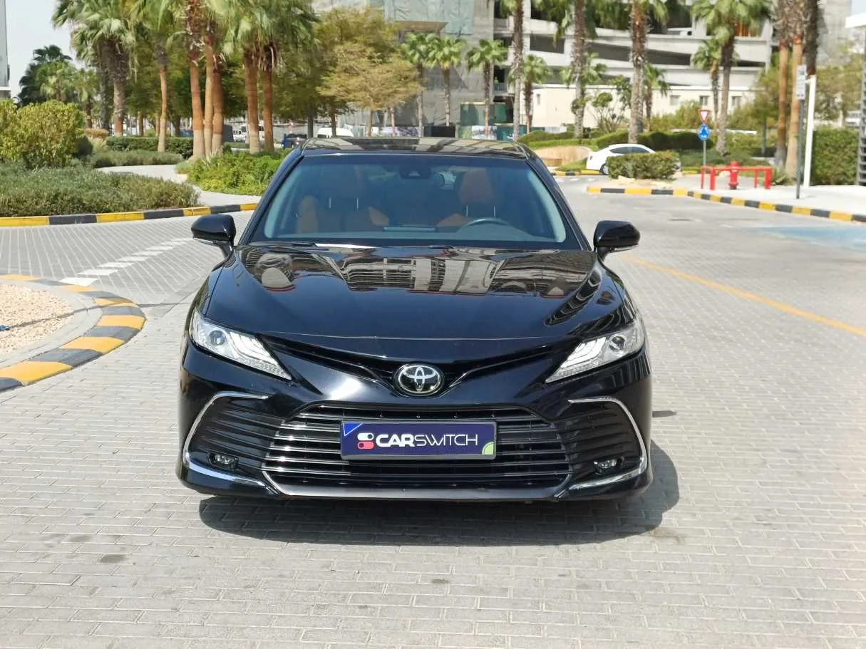 Car image 2