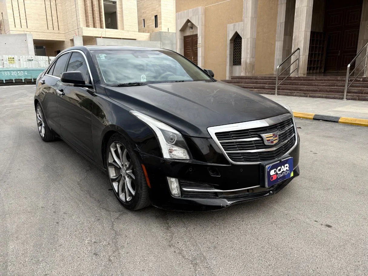 Car image 3