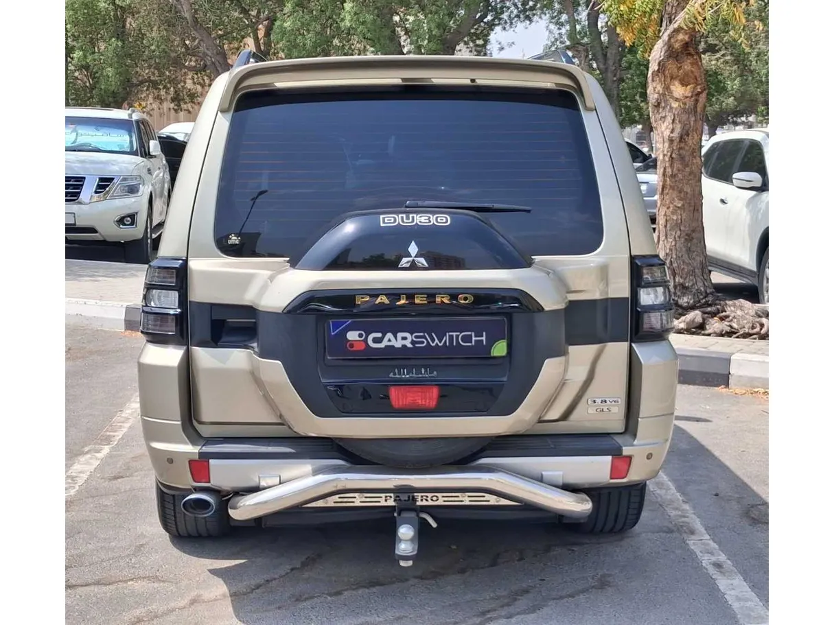 Car image 6