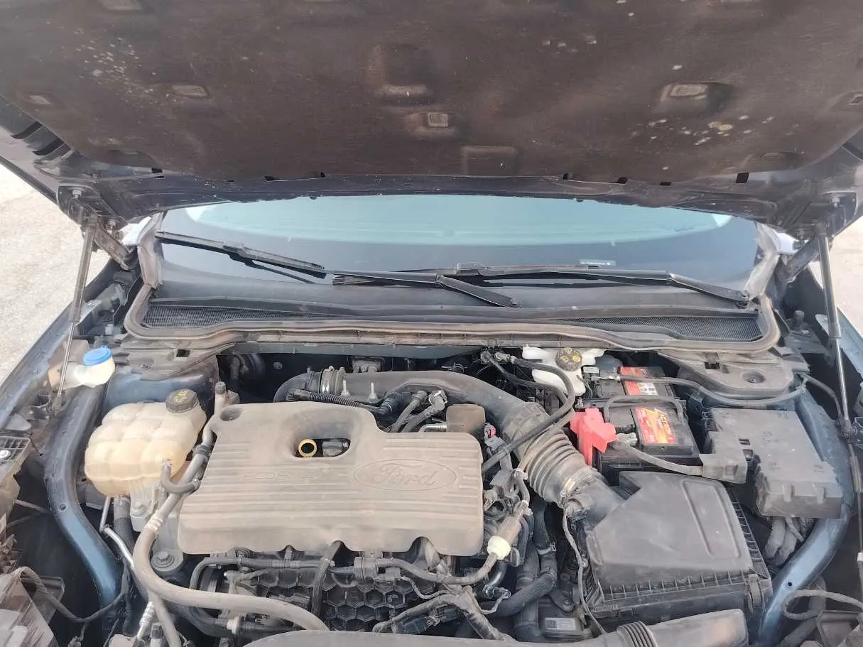 Car image 33