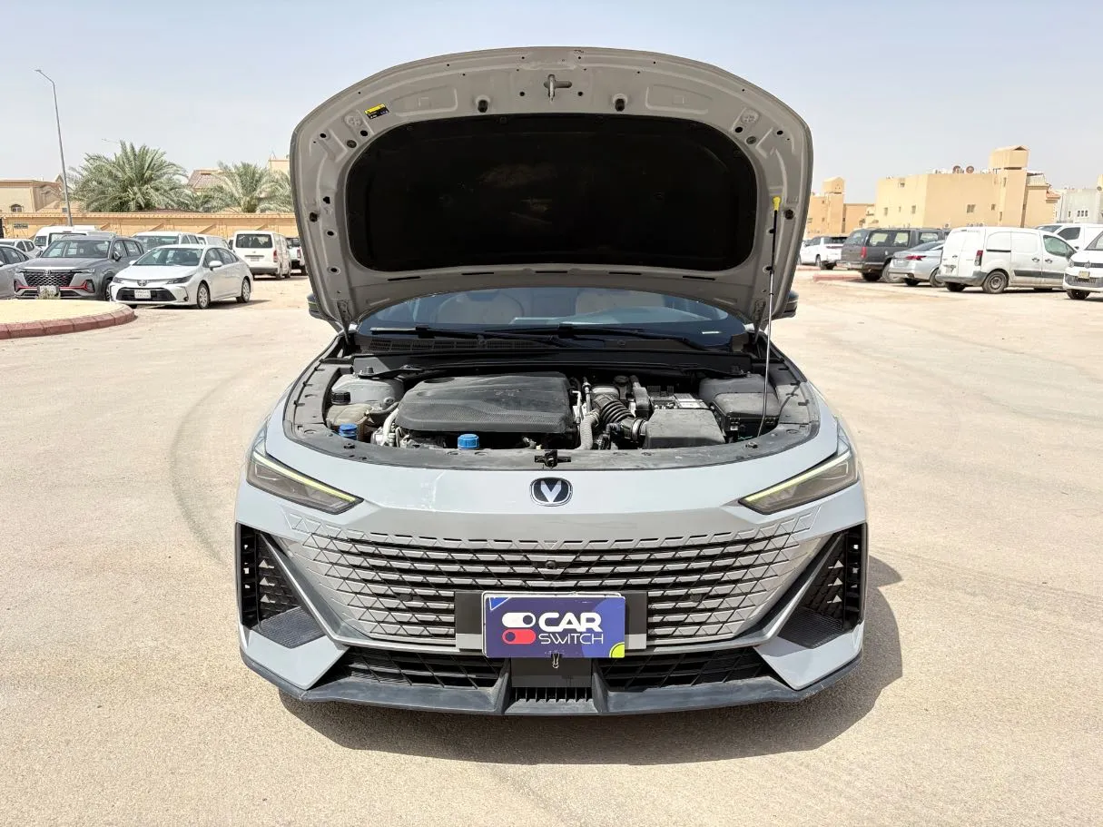 Car image 29