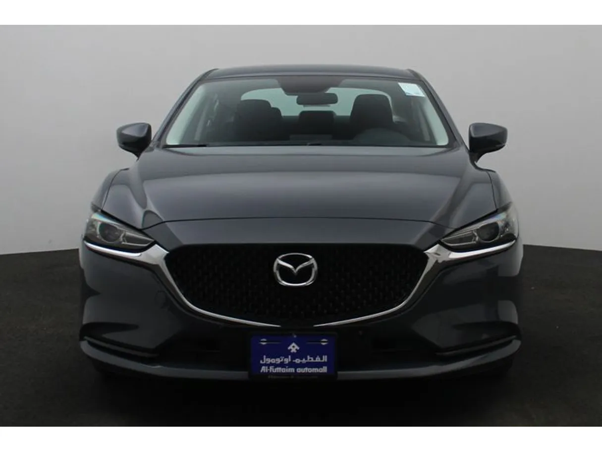 Car image 11
