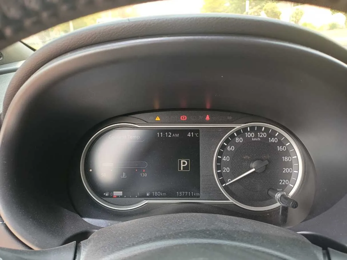 Car image 18