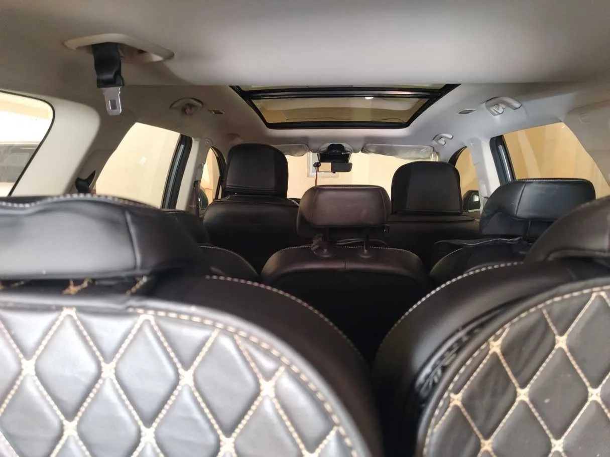 Car image 31
