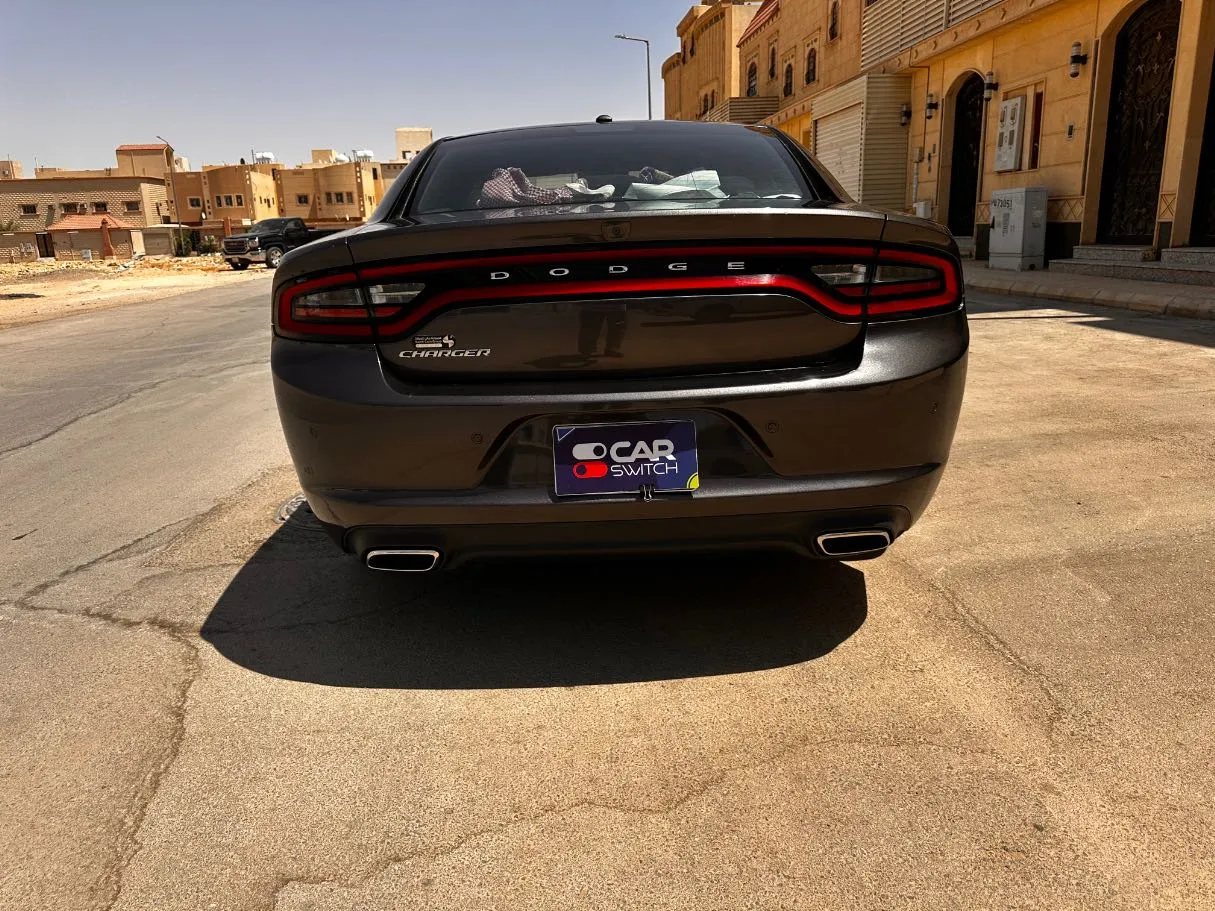 Car image 6