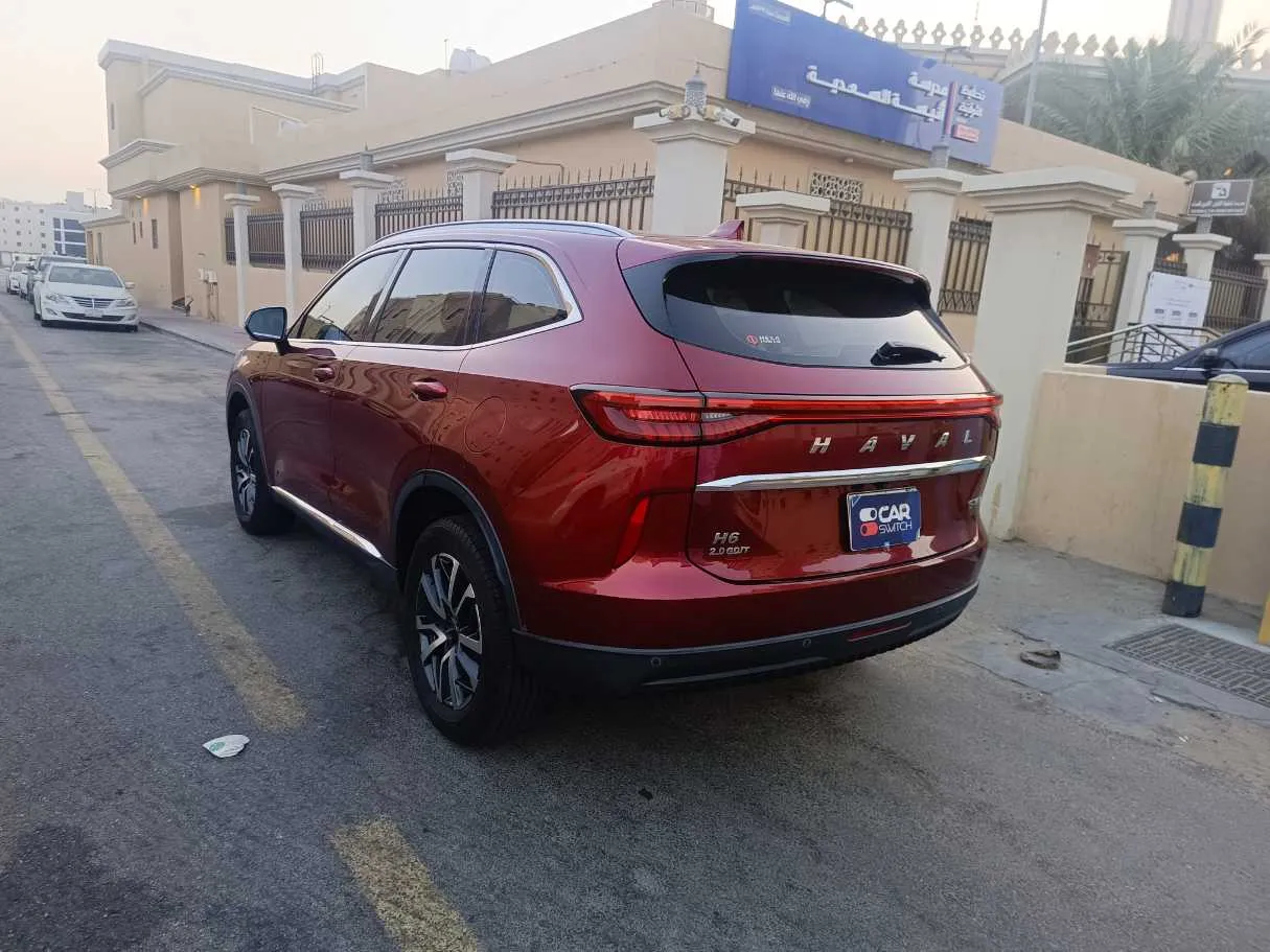 Car image 7