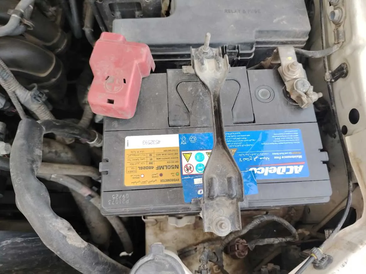 Car image 48