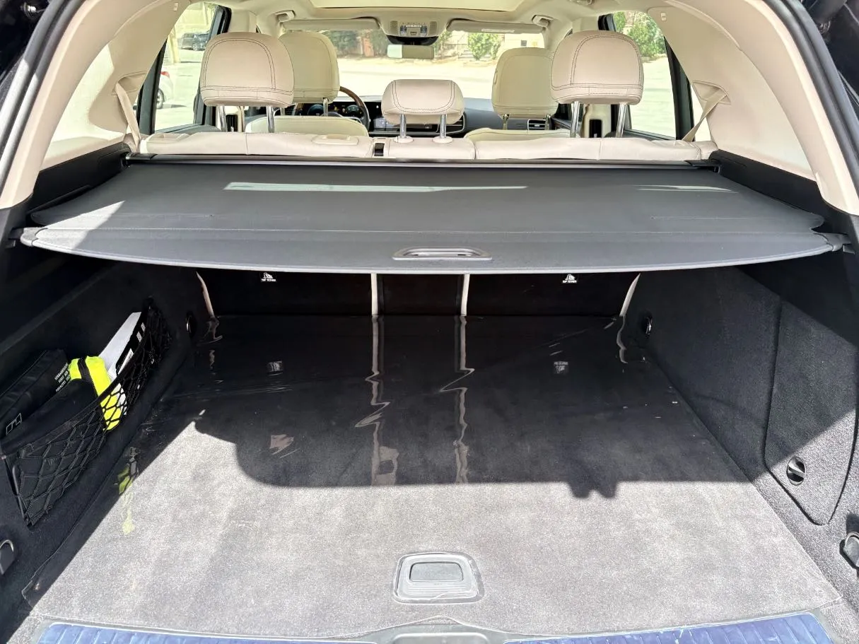 Car image 31