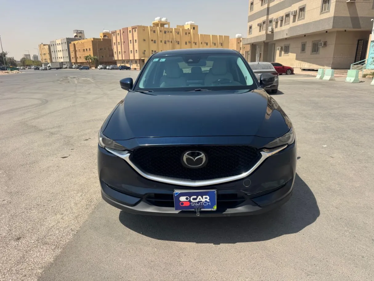 Car image 2