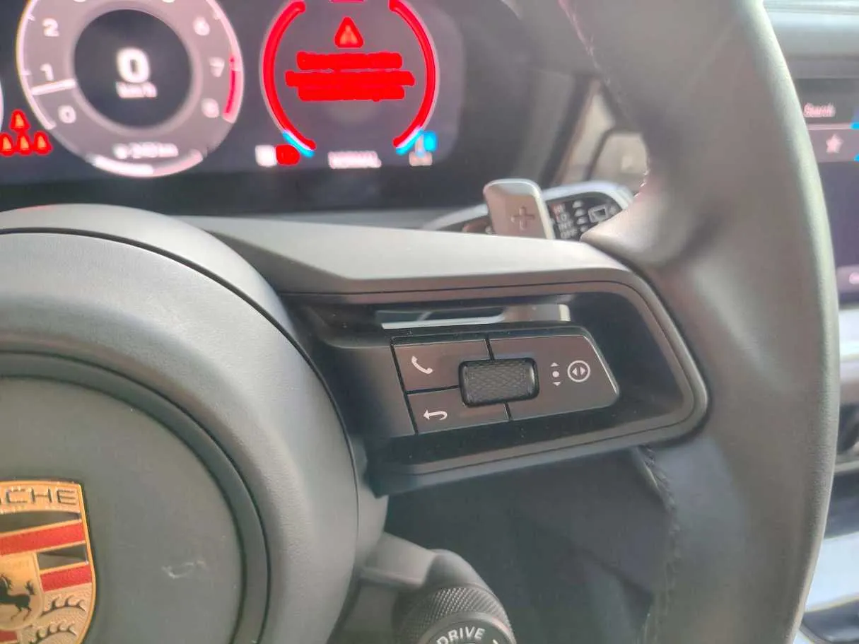 Car image 29
