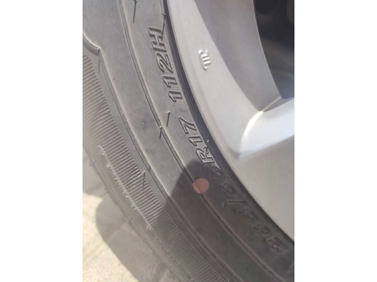Car image 36
