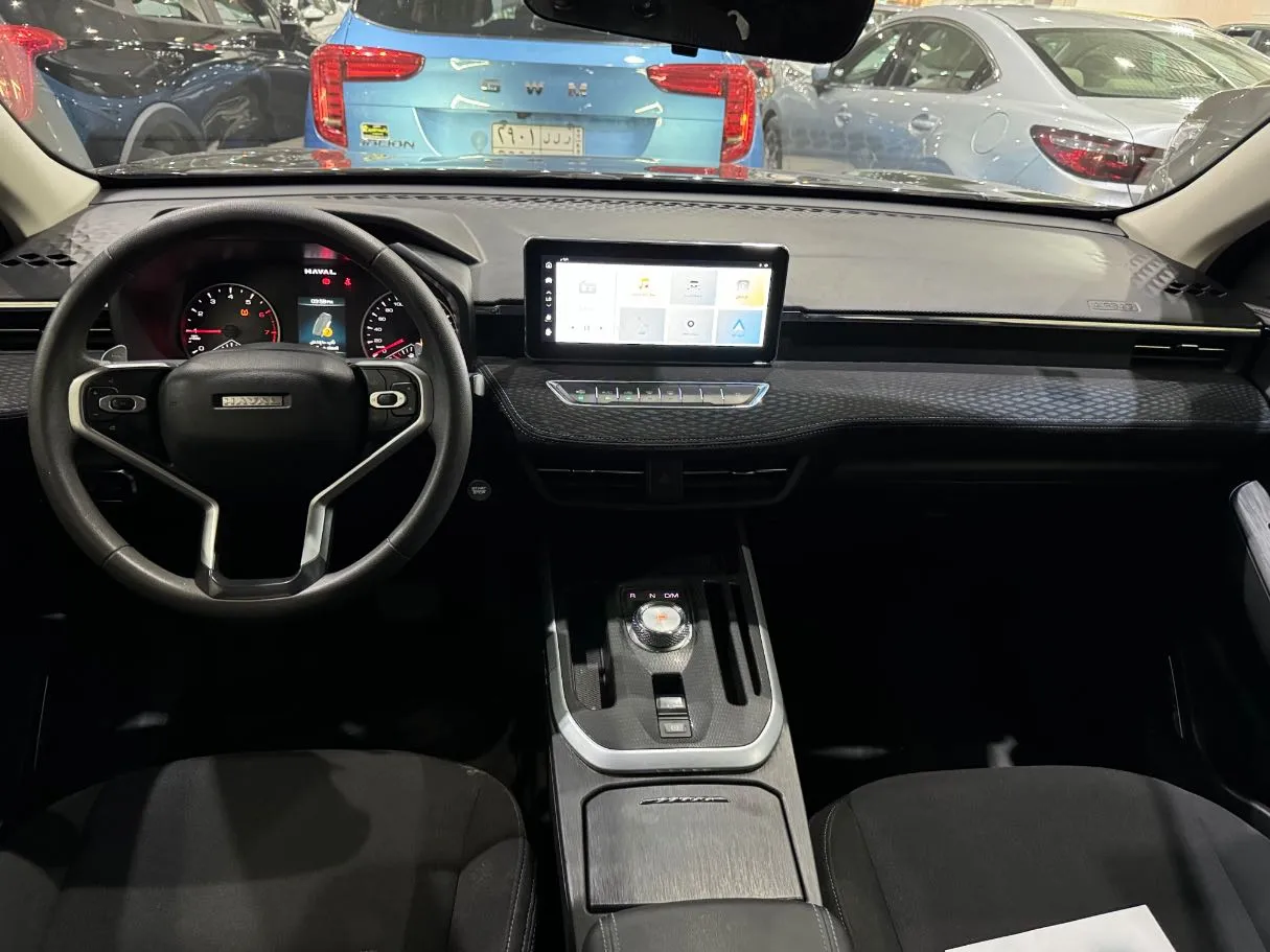 Car image 6