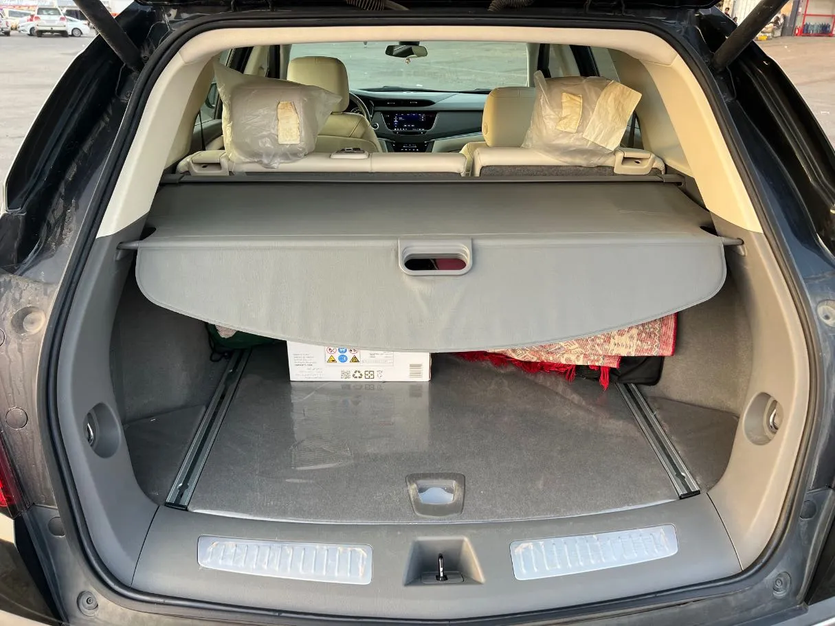 Car image 23
