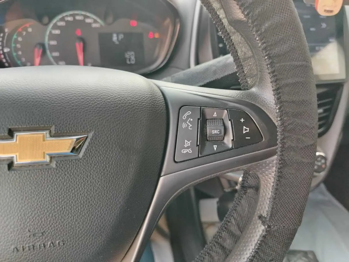 Car image 36