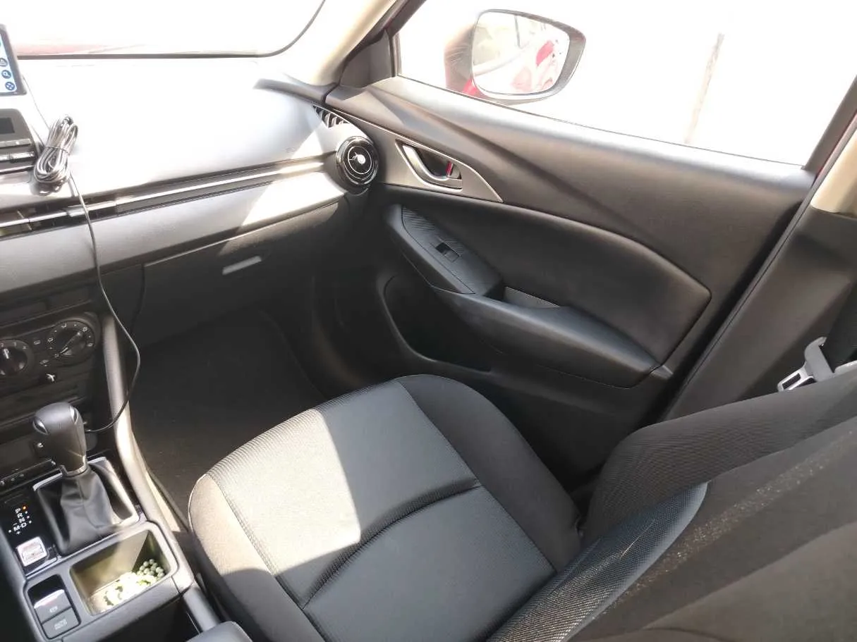 Car image 32