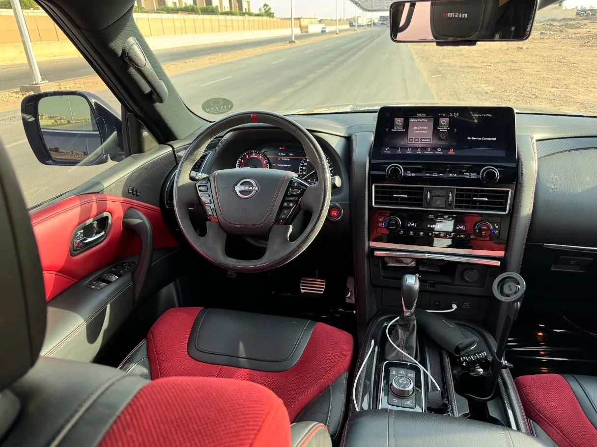 Car image 23