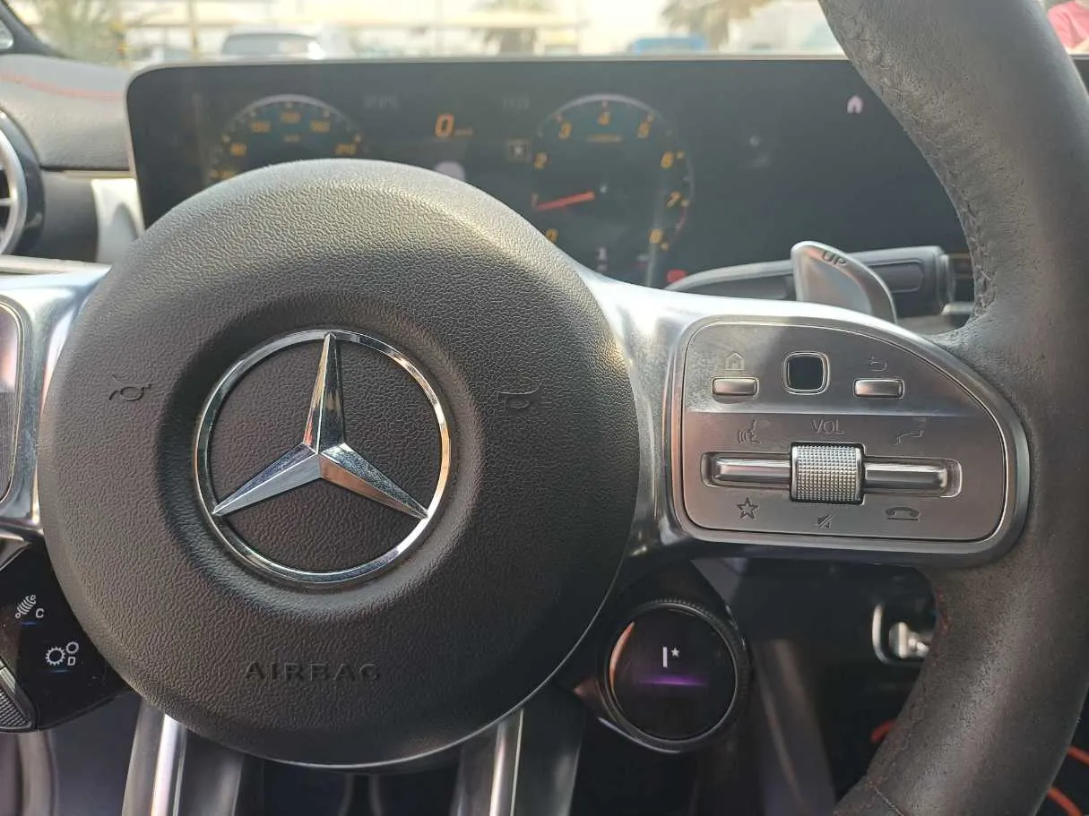 Car image 21