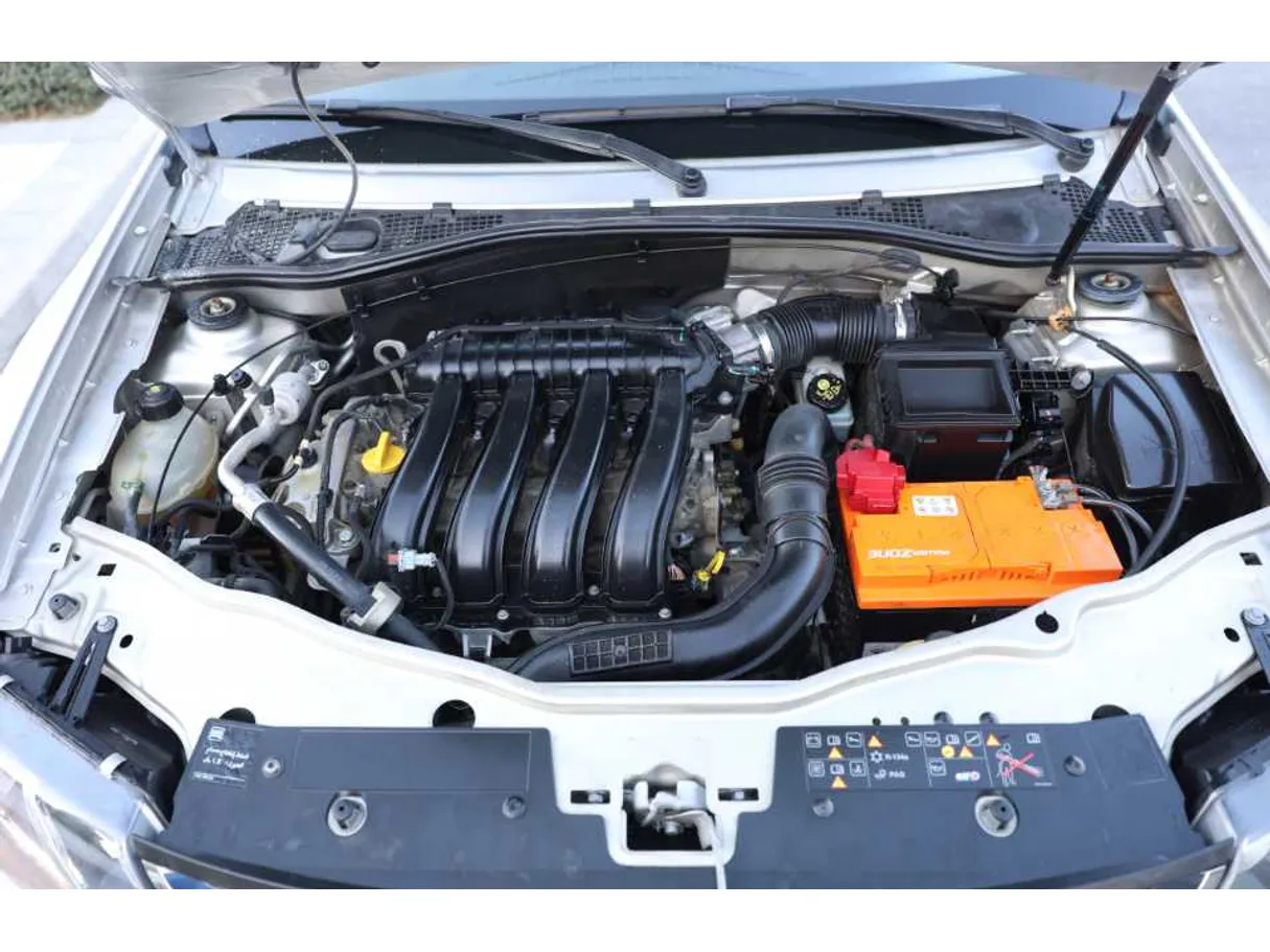 Car image 26