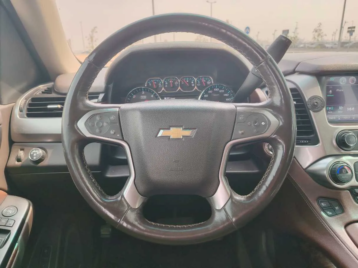 Car image 23