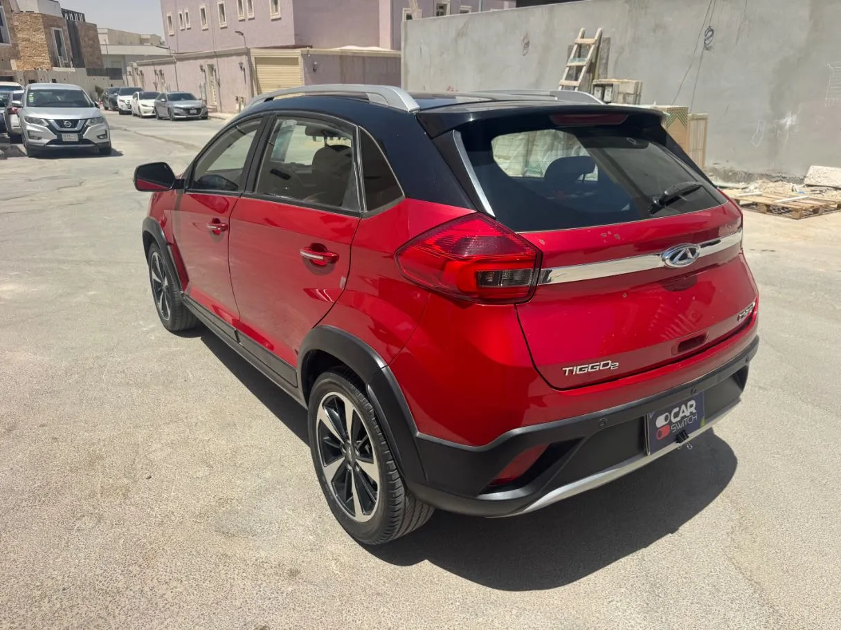 Car image 7